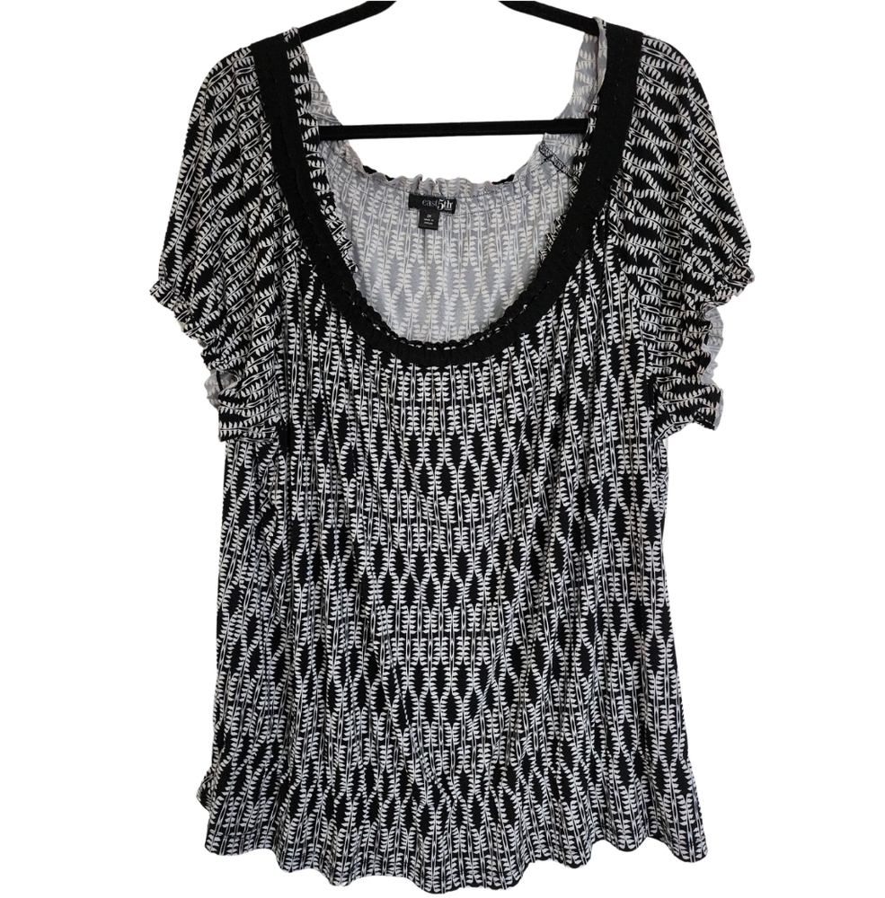 Plus Size Women's Black & White Short Sleeve Blouse Size 2X